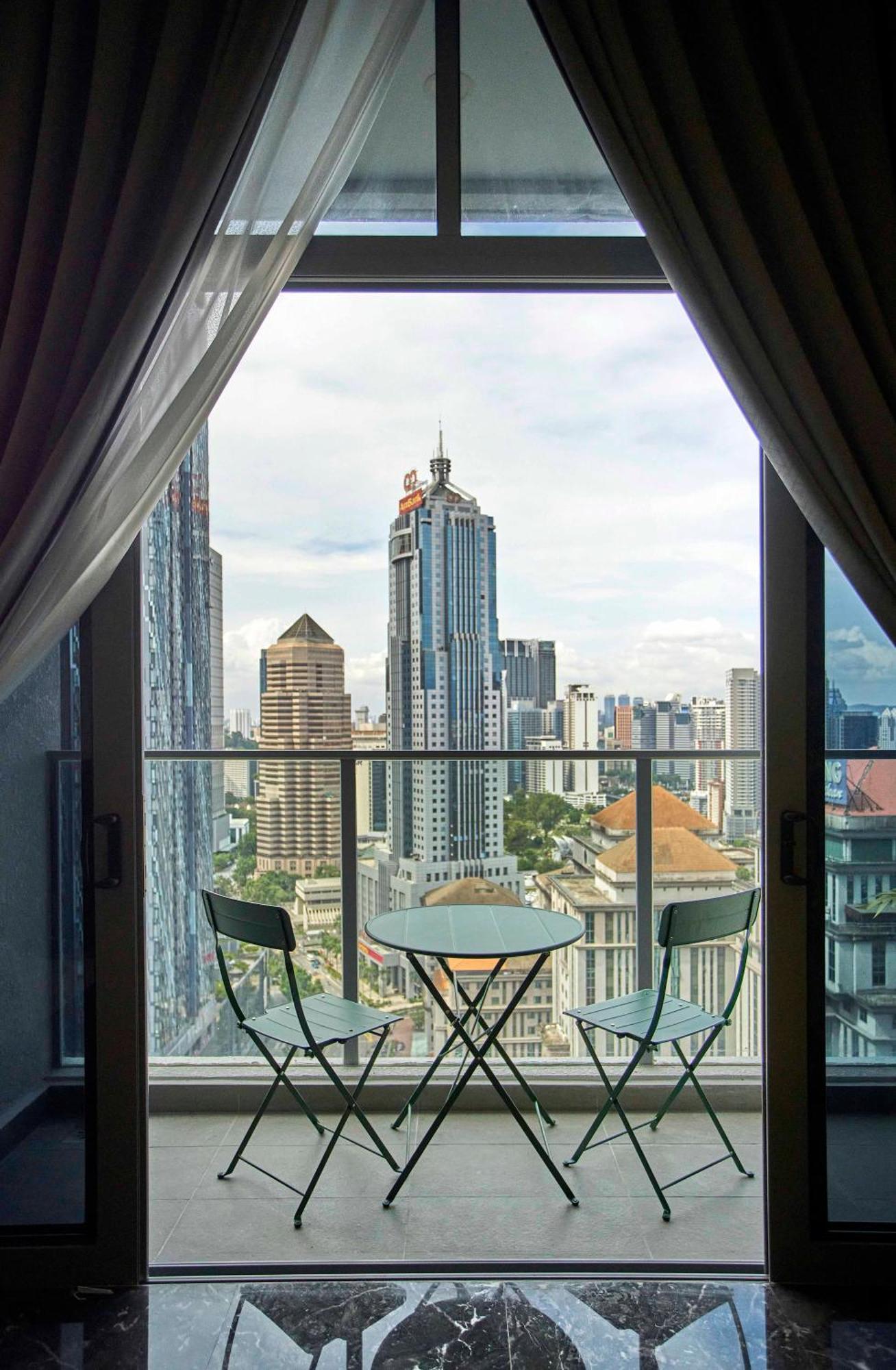Royce Residence Klcc By Cobnb Куала-Лумпур Екстер'єр фото